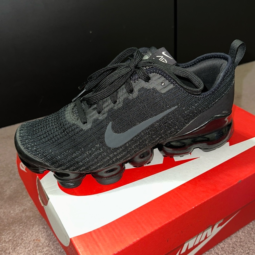 NIKE AIR VAPORMAX FLYNIT 3 BLACK